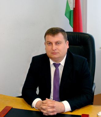Глава Госкомвоенпрома провел переговоры с послом России в Беларуси