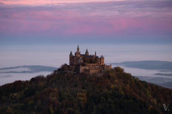 Красивые замки в разных уголках мира в фотографиях Винсента Кросе (20 фото)