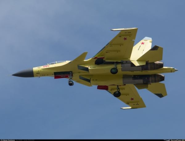 Представлен качественный снимок опытного модернизированного истребителя Су-30СМ