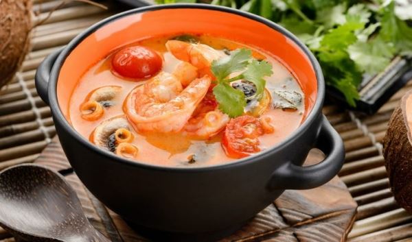 Том ям с картошкой и рагу вместо крем-супа: Как улучшить экзотические блюда «щепоточкой» русской души